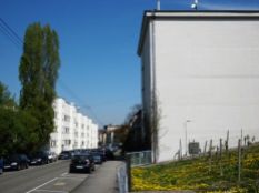 Von den Nationalsozialisten unbeabsichtigte Korrelation von Bunker und Wohnbebauung. Sattelstraße 46.