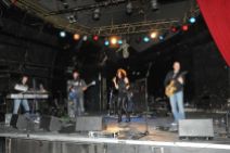 HiRes beim Bunker-Rock-Konzert in der Röhre am 15.12.2011.