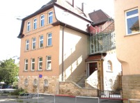 Für Botnang wurde die Luftschutzrettungsstelle in der Franz-Schubert-Schule eingerichtet.